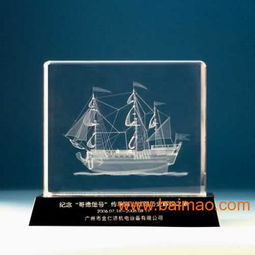 水晶帆船紀(jì)念品 匠心打造以“一帆風(fēng)順”之寓意提升禮贈文化